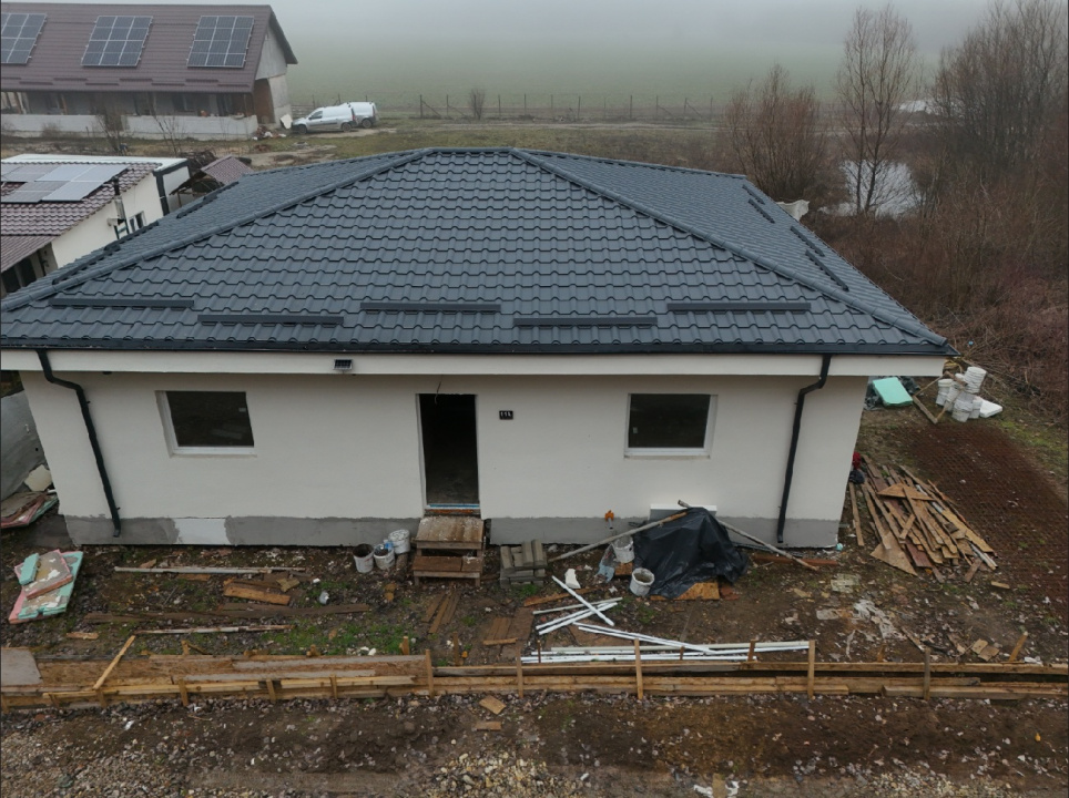 CLINCENI-ORDOREANU, CASA 126 MP, TEREN 443 MP!