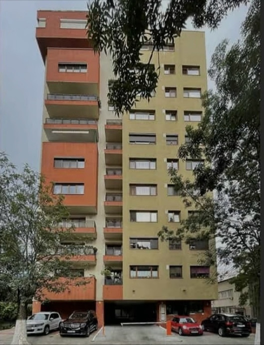 ALBA IULIA 3 CAMERE LUX 99 MP, PARCARE SUBTERANA!