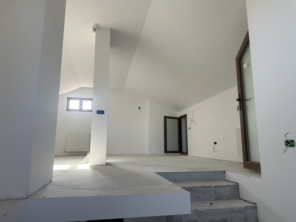 CORBEANCA-PARADISUL VERDE, VILA P+E+M 507 MP, LOT 1095 MP, LA PADURE!