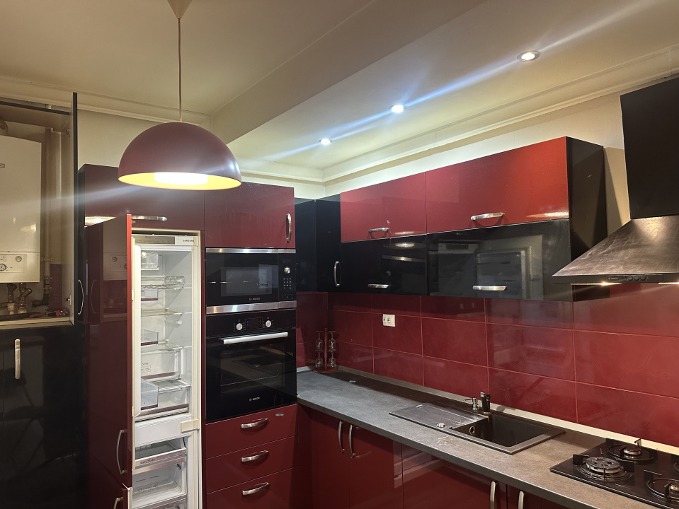 CORBEANCA, DUPLEX P+E+M 140 MP, CURTE PROPRIE 130 MP! 