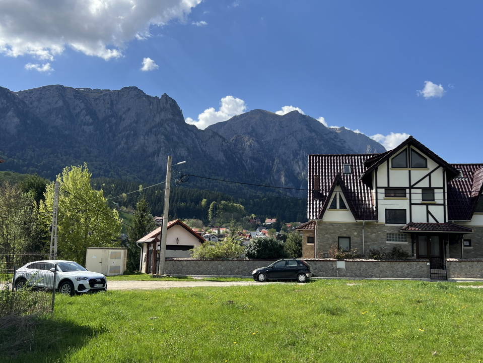 Teren intravilan Poiana Tapului. Tripla deschidere. Vedere libera superba. 