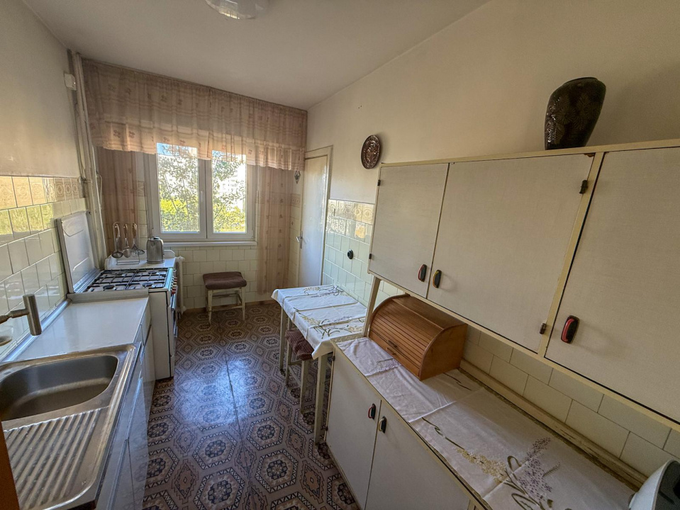 Apartament 4 Camere Piata Delfinului- Chisinau