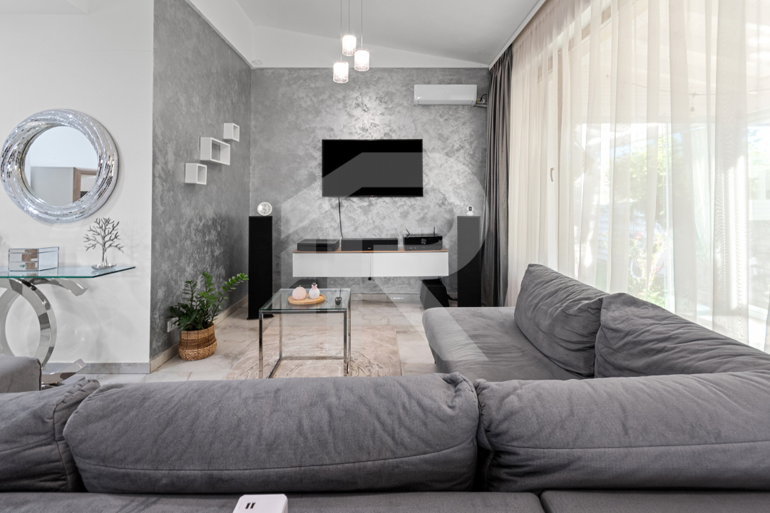 Casa individuala | 4 camere | Lot 300mp | Orientului 11 | Tunari