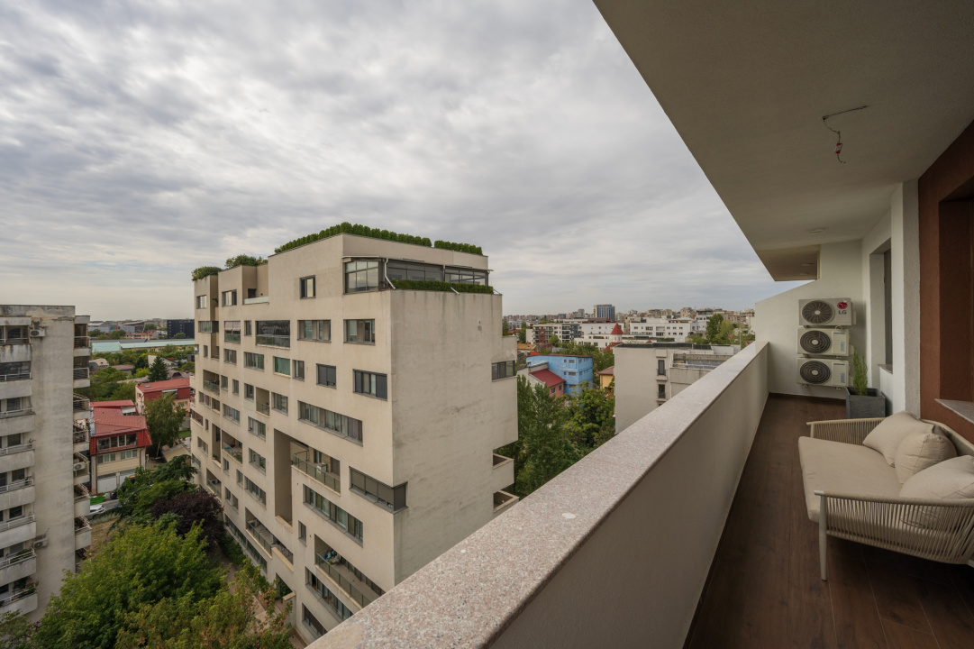 13 SEPTEMBRIE-URANUS, 3 CAMERE 140 MP, ETAJ 7, PANORAMA!