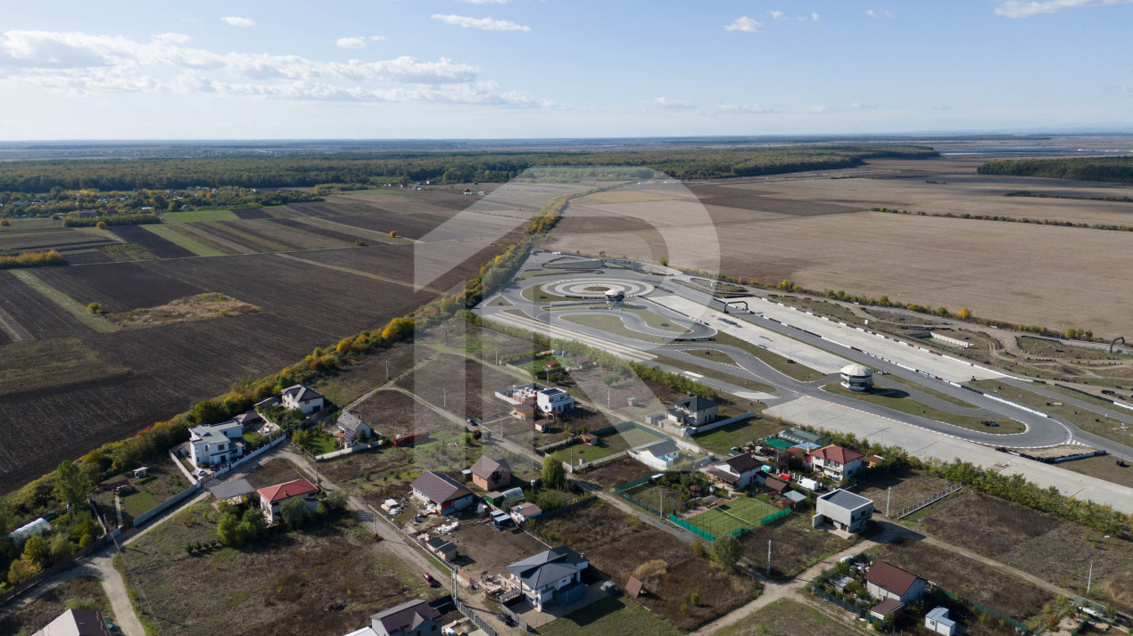 Refugiu la marginea padurii — 2822 mp de liniste in Cocani.