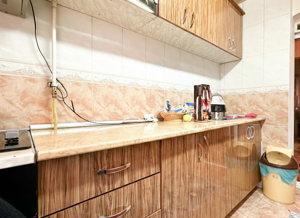 Apartamentul unde copilăria încă se poate trăi afară