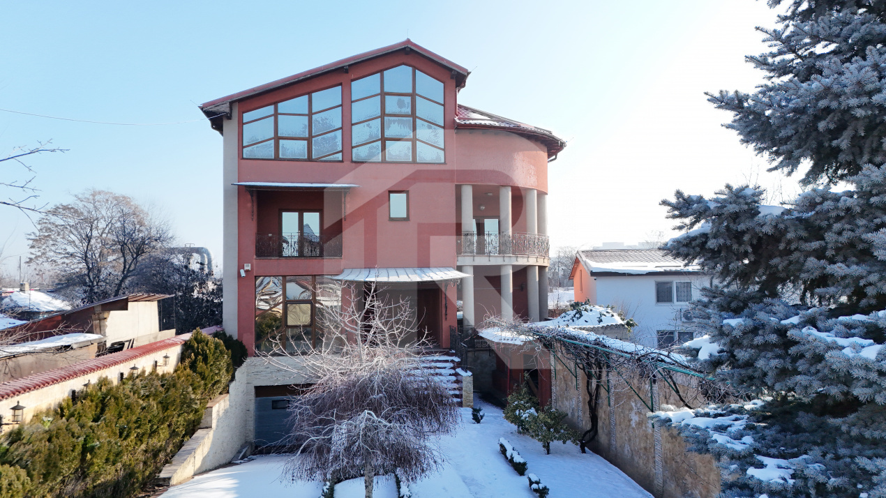 Vila premium, Eroii Revolutiei, Bulevardul Pieptanari