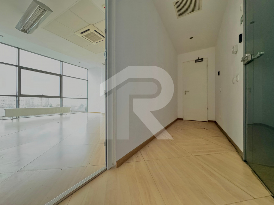 Spatiu de birouri | Vitan Center | Utilitati incluse | 35mp