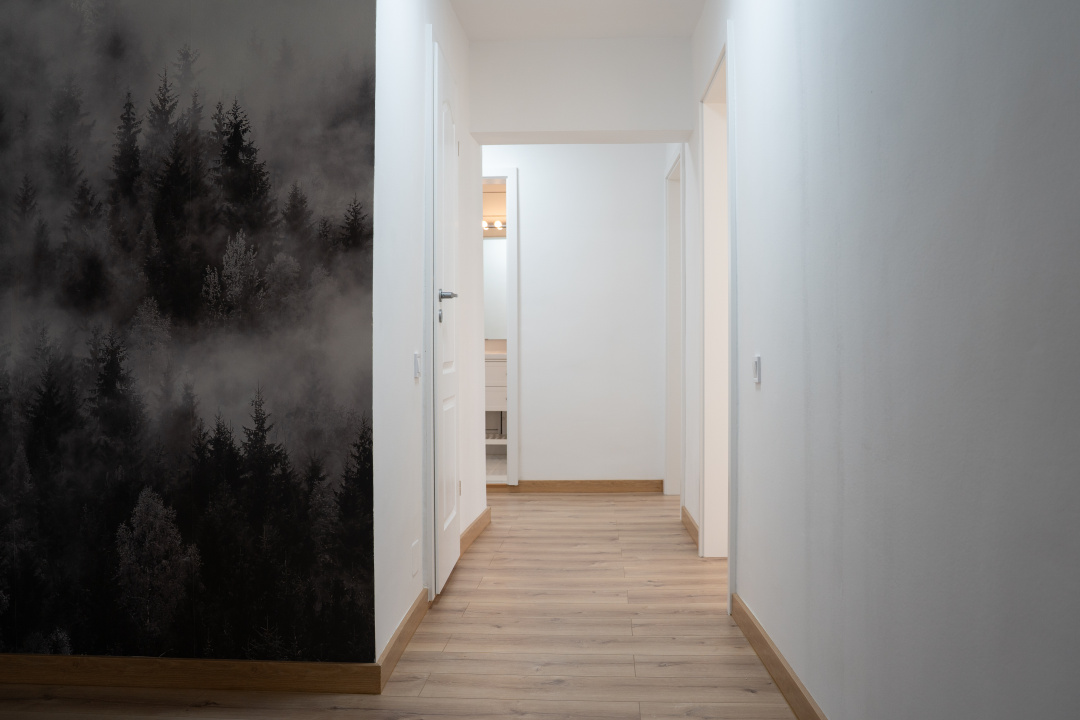 Cel mai scump dar si cel mai frumos 4 camere din Aparatorii Patriei