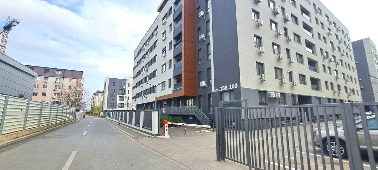 2 camere | Decomandat | Bucatarie echipata